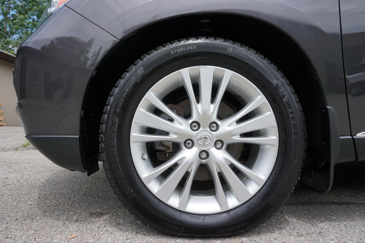 2010 Lexus RX 450h LOW KM'S / ULTRA PREMIUM PACKAGE / DEALER SERVICED - Photo #8