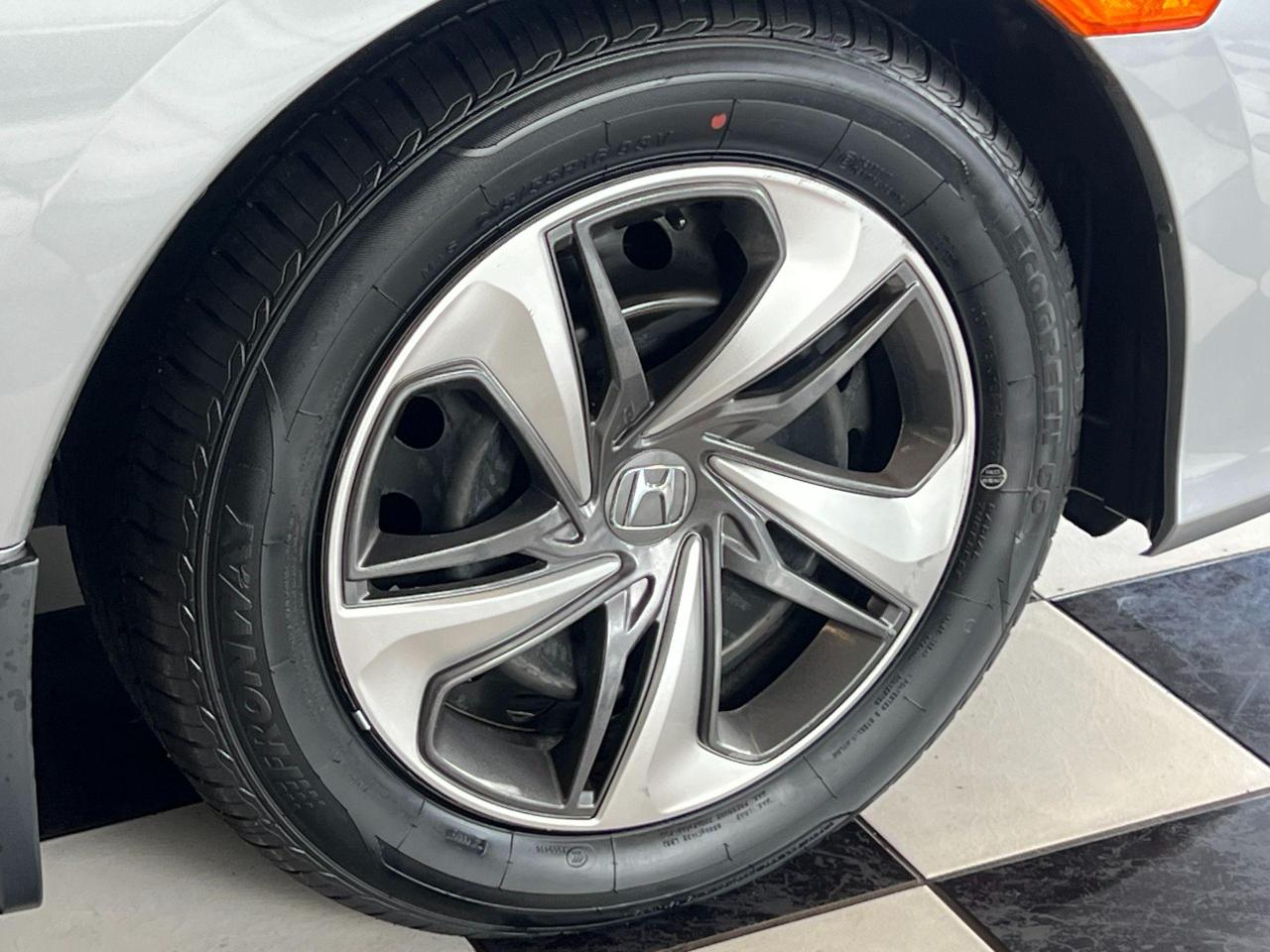 2020 Honda Civic LX+LANEKEEP+ADAPTIVE CRUISE+New Tires+CLEAN CARFAX Photo119