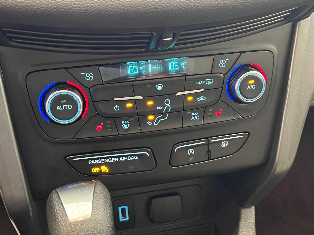 2017 Ford Escape SE+APPLEPLAY+CAMERA+Bluetooth+SENSORS+CLEAN CARFAX - Photo #27