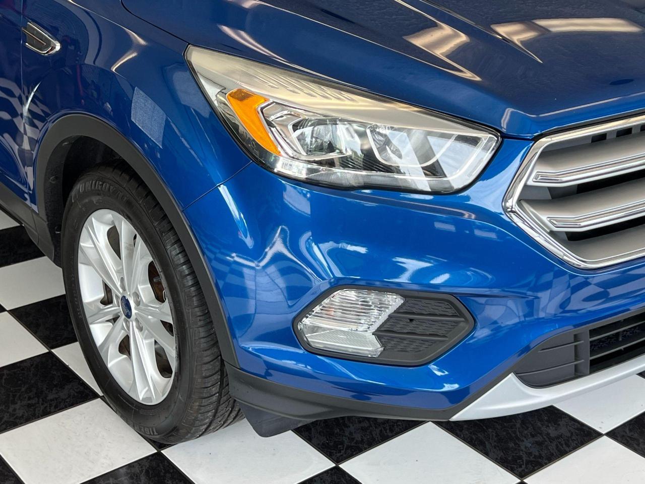 2017 Ford Escape SE+APPLEPLAY+CAMERA+Bluetooth+SENSORS+CLEAN CARFAX - Photo #29