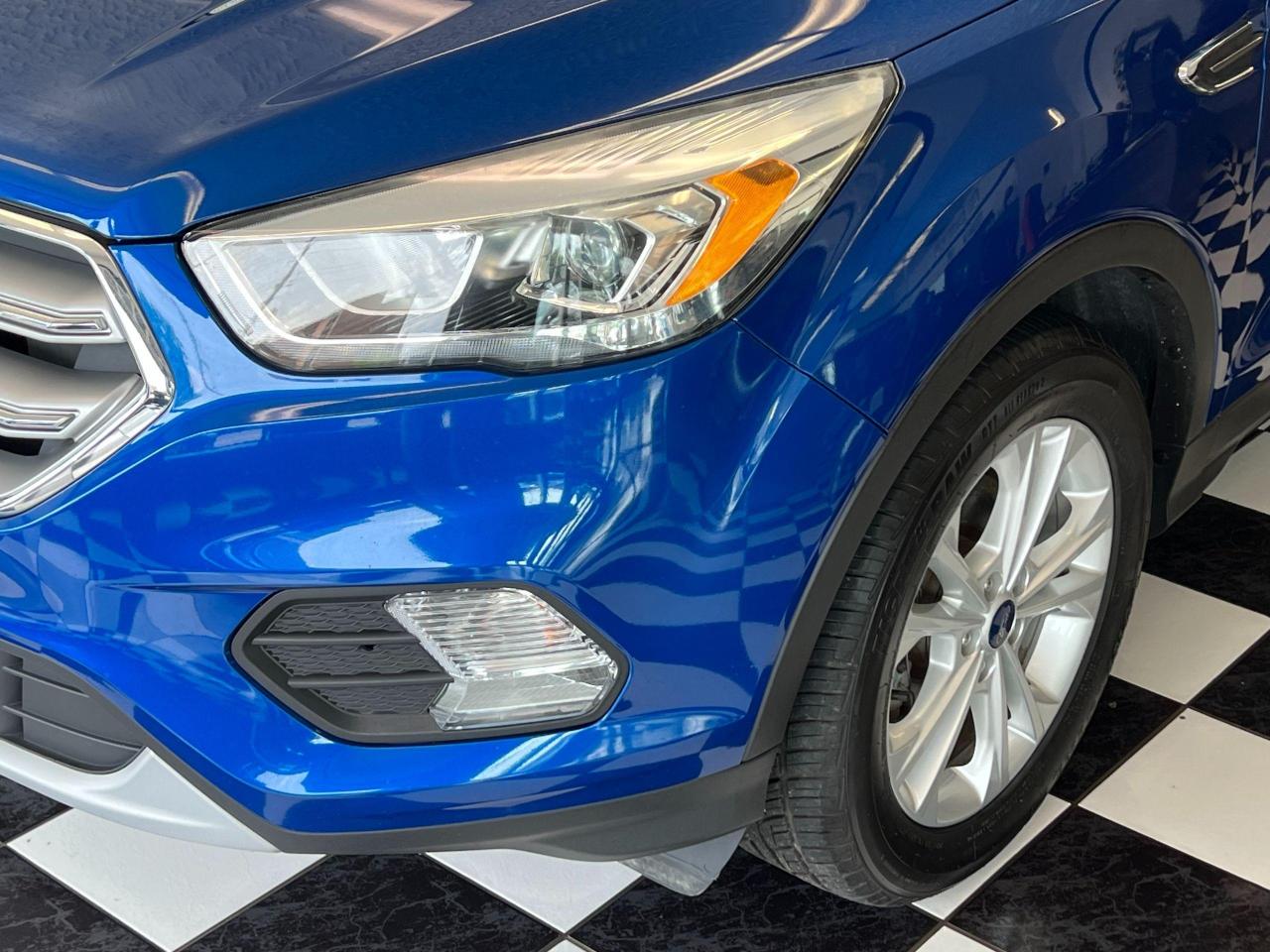 2017 Ford Escape SE+APPLEPLAY+CAMERA+Bluetooth+SENSORS+CLEAN CARFAX - Photo #30