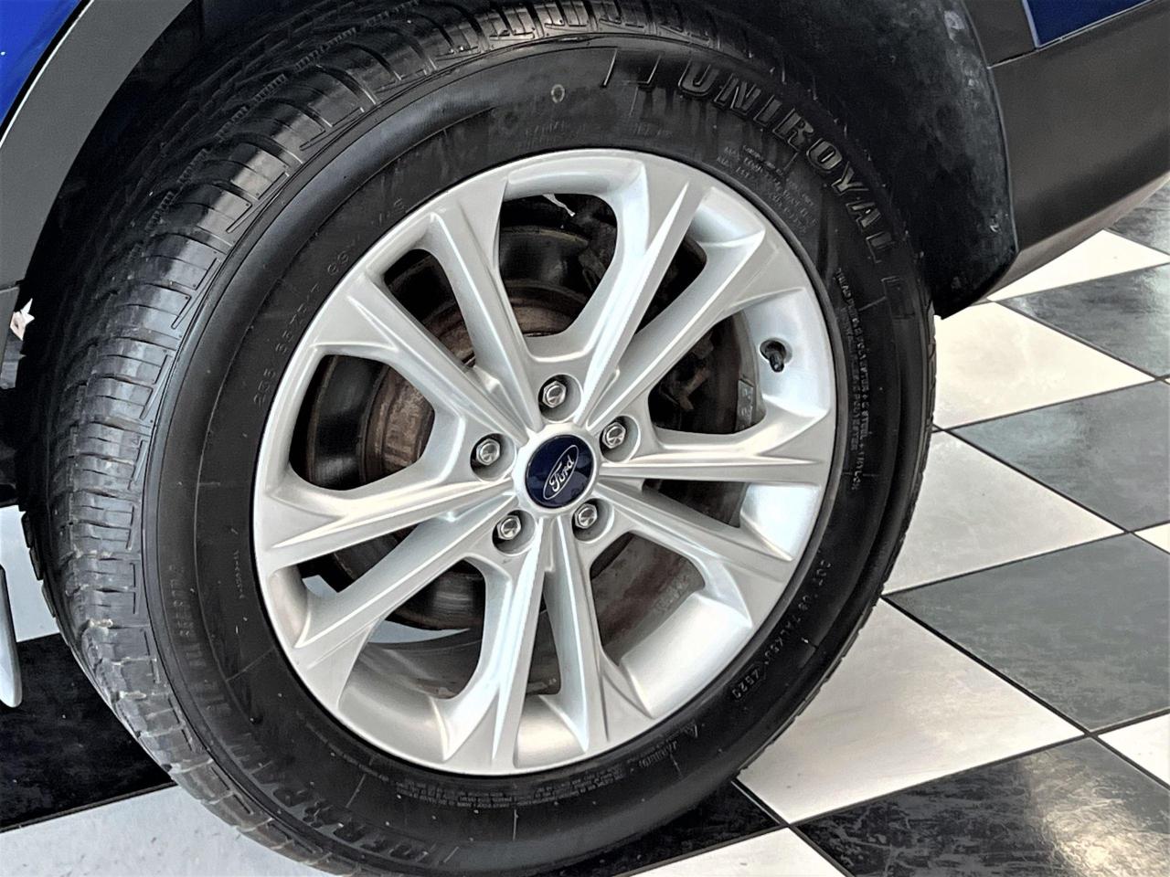 2017 Ford Escape SE+APPLEPLAY+CAMERA+Bluetooth+SENSORS+CLEAN CARFAX - Photo #45
