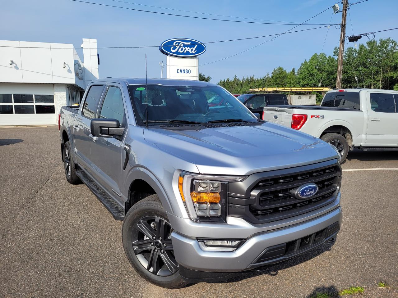 2023 Ford F-150 XLT 4WD SUPERCREW 5.5' BOX Photo0