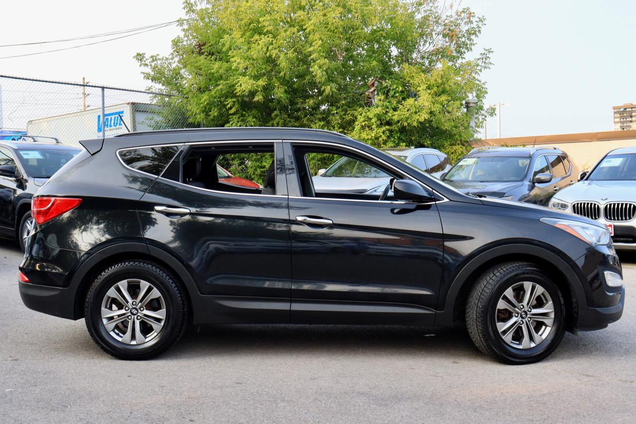 2016 Hyundai Santa Fe Sport Premium | AWD | Bluetooth | Alloys | Tinted Glass Photo10