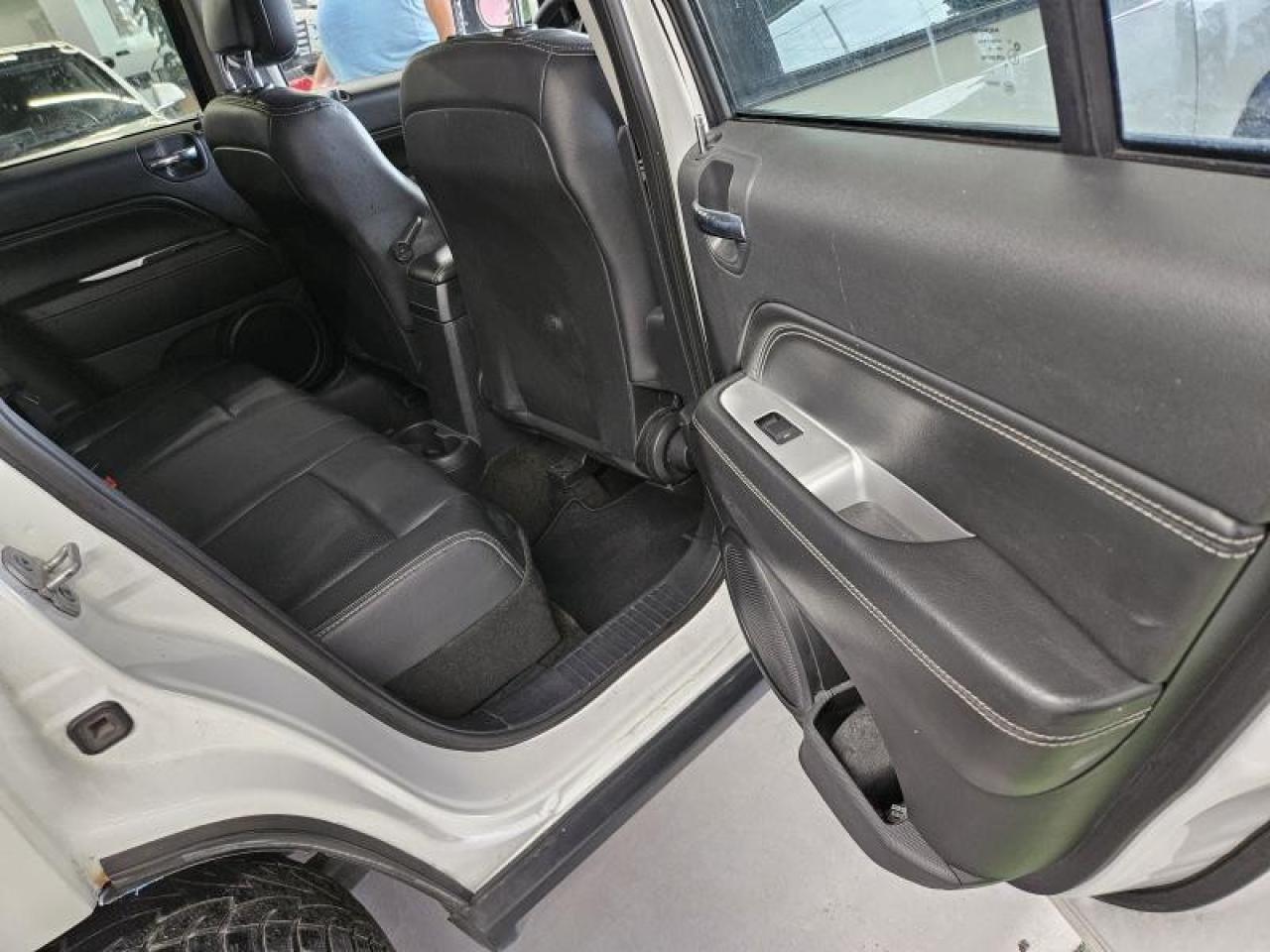 2015 Jeep Compass Limited 4X4 Photo