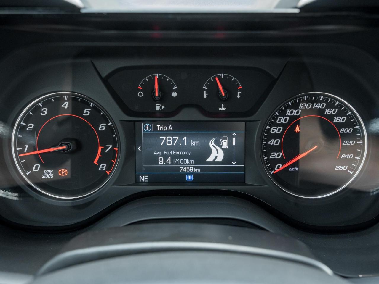 2022 Chevrolet Camaro 2LT Photo