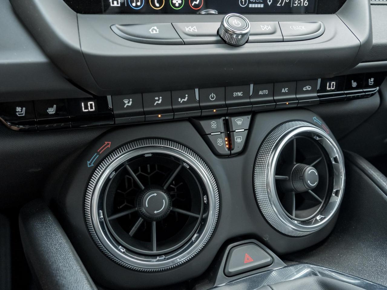 2022 Chevrolet Camaro 2LT Photo