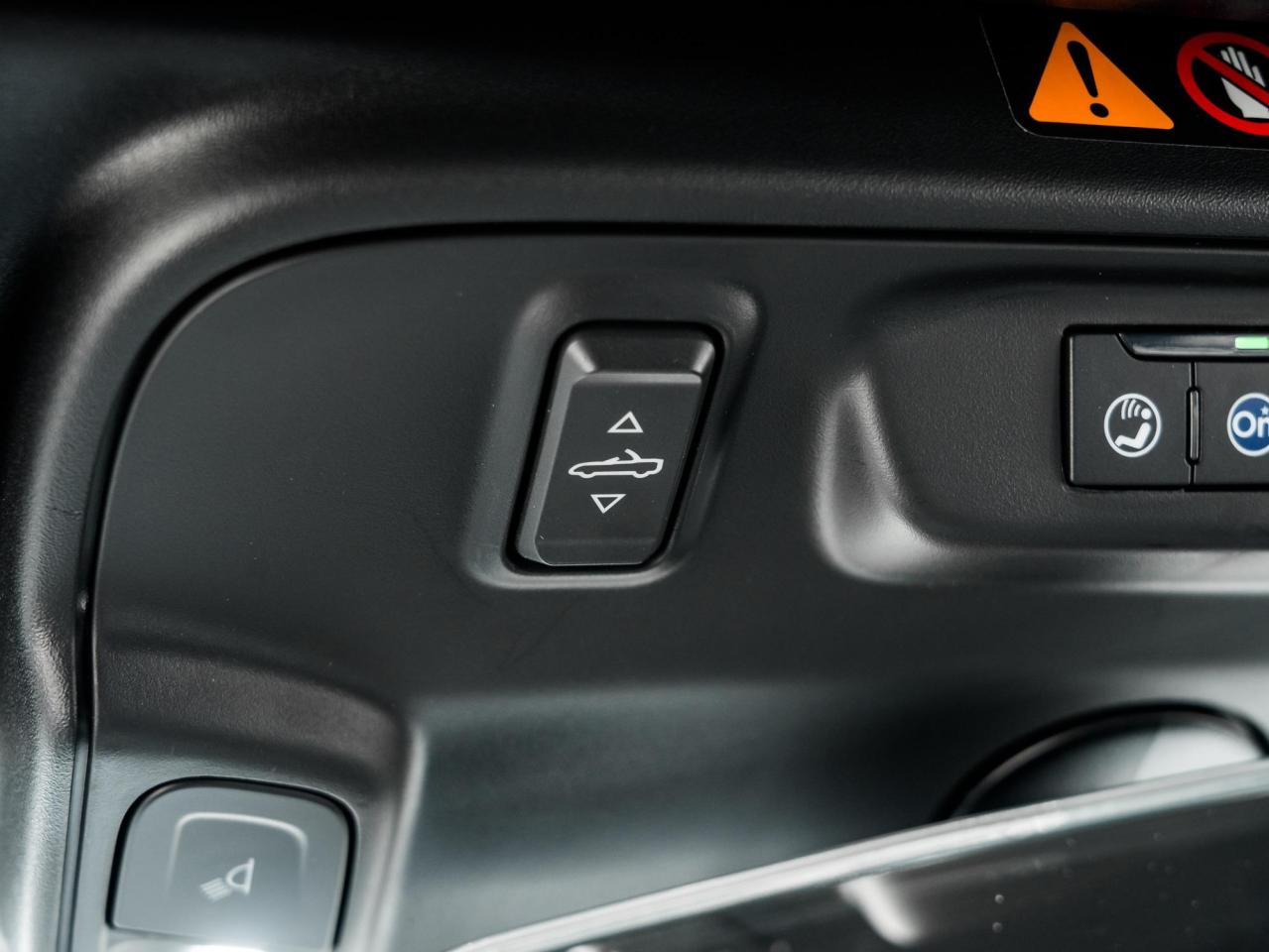 2022 Chevrolet Camaro 2LT Photo