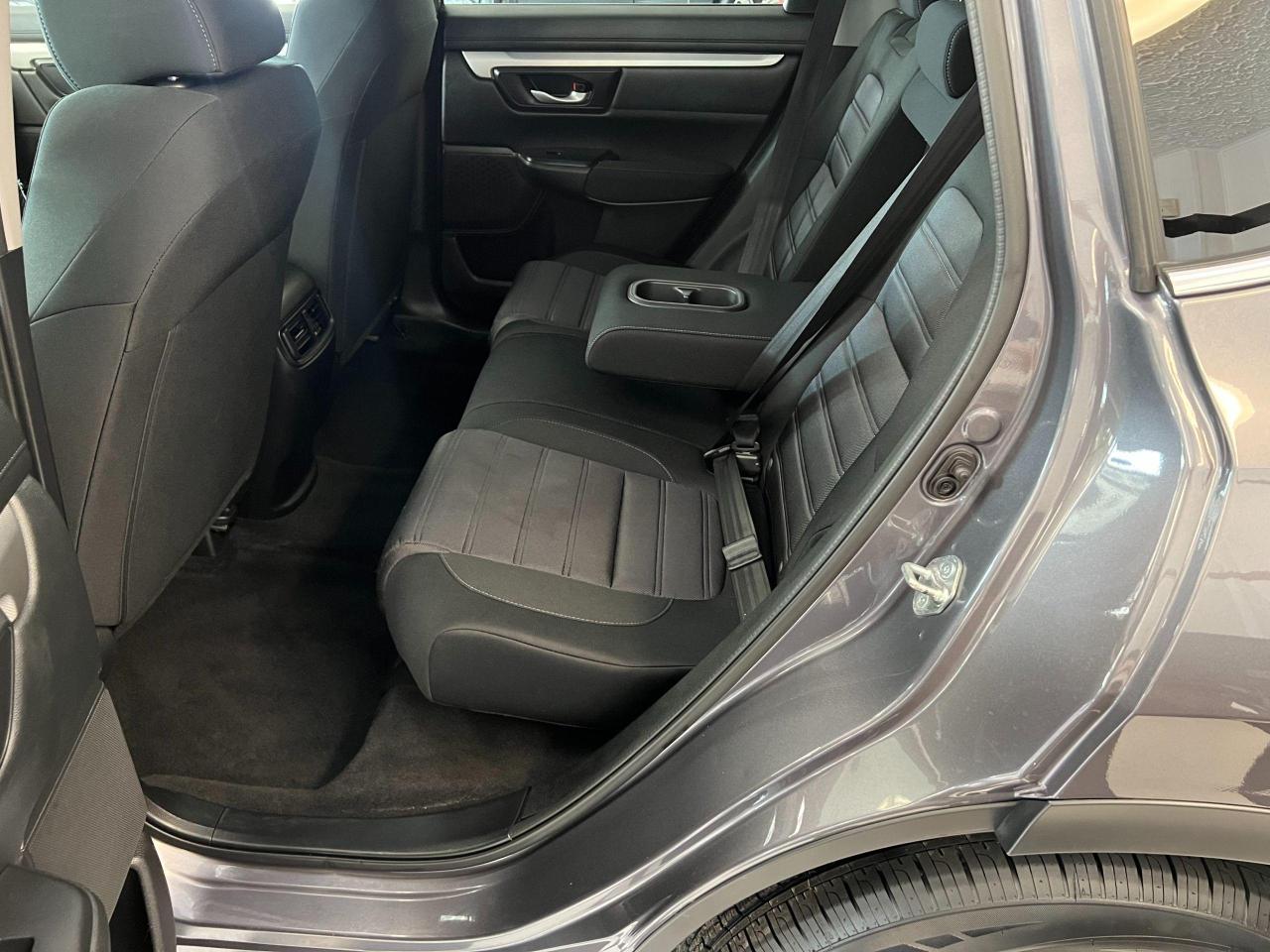2018 Honda CR-V LX+APPLE CARPLAY+CAMERA+New Tires+CLEANC CARFAX Photo78