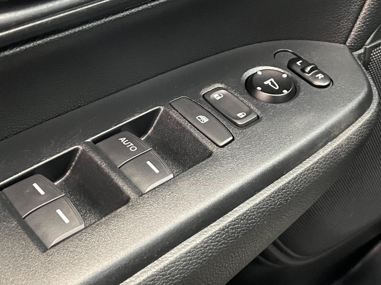 2018 Honda CR-V LX+APPLE CARPLAY+CAMERA+New Tires+CLEANC CARFAX - Photo #44