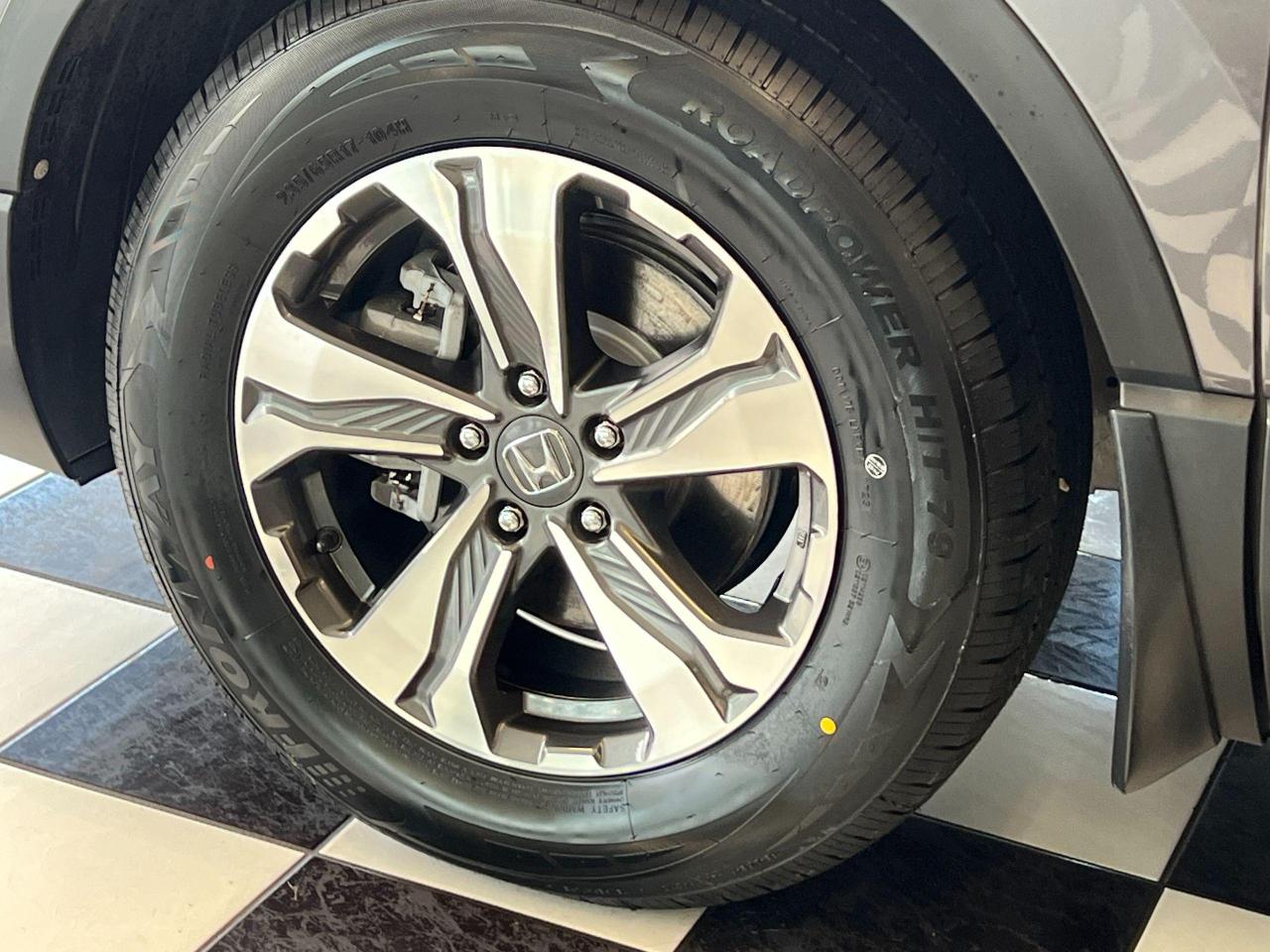 2018 Honda CR-V LX+APPLE CARPLAY+CAMERA+New Tires+CLEANC CARFAX - Photo #47