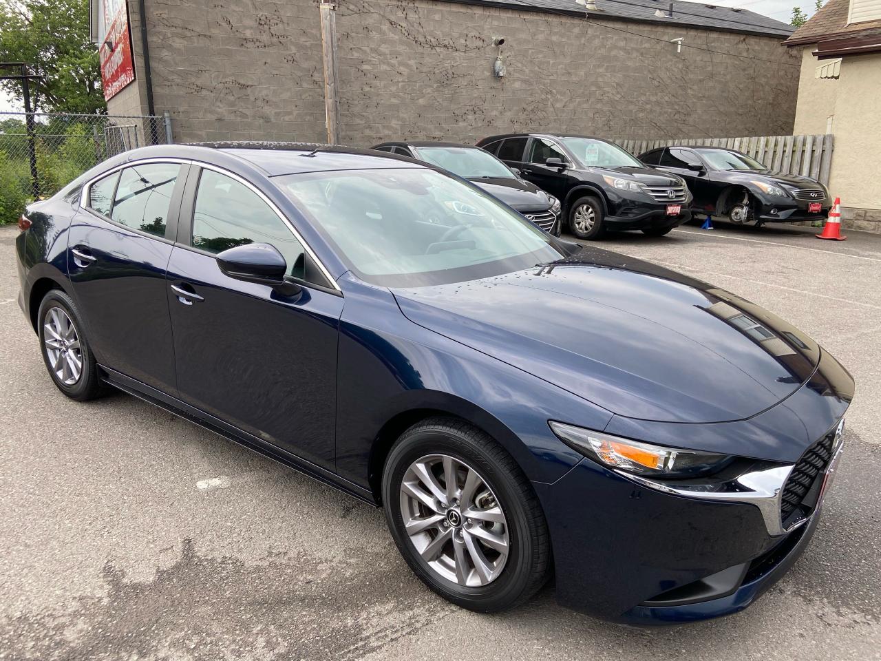 Used 2020 Mazda MAZDA3 GX ** CARPLAY, HTD SEATS, BSM, BACK CAM ** for sale in St Catharines, ON