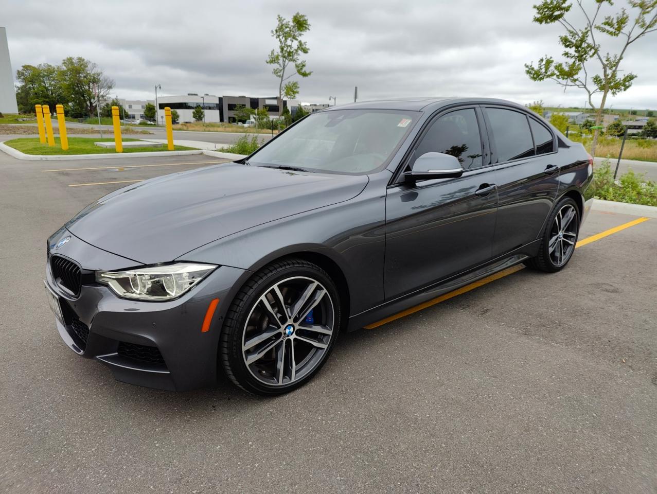 2018 BMW 3 Series 340i xDrive M-Sport Sedan • Loaded • No Accidents! - Photo #6