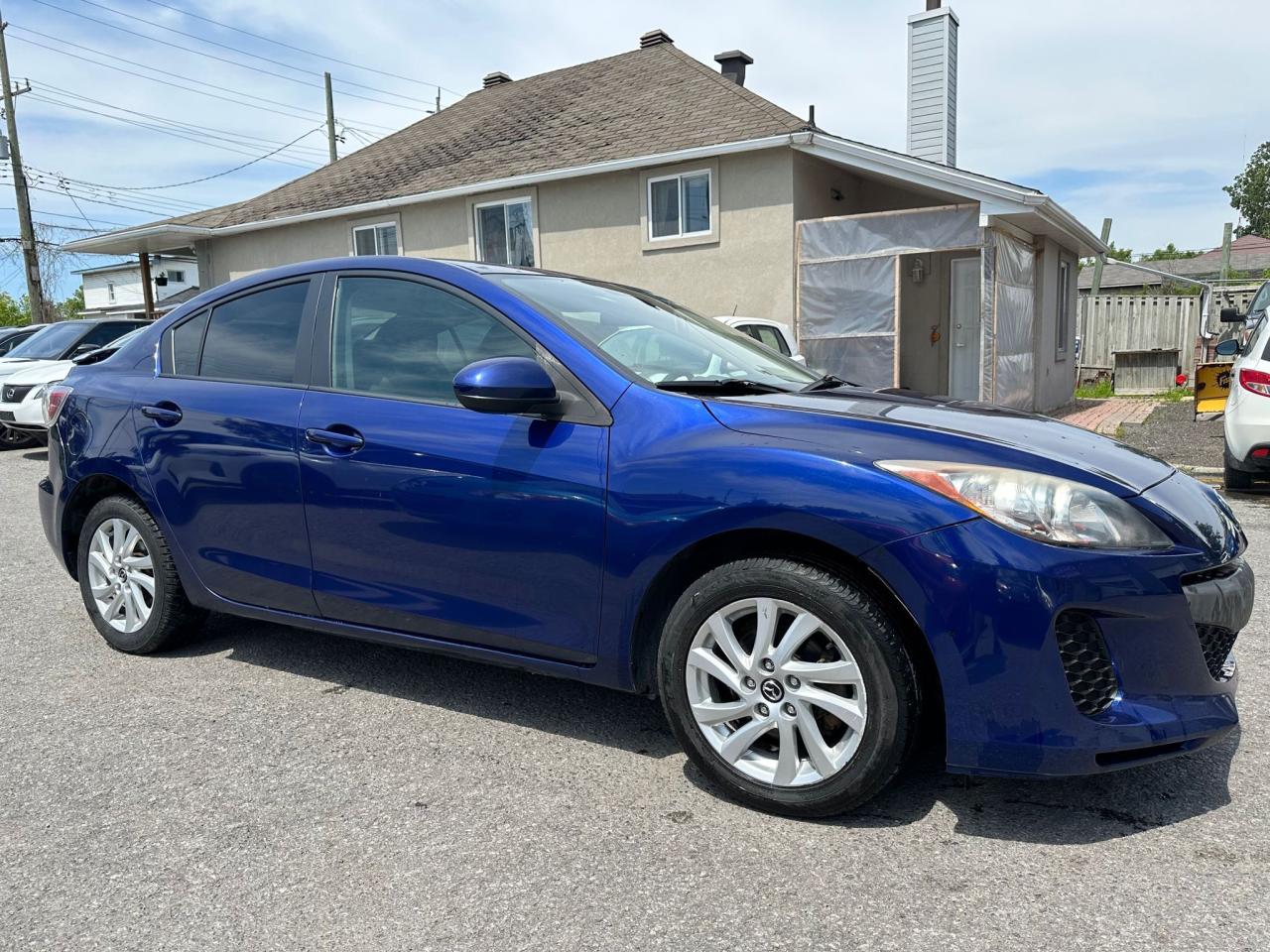 2013 Mazda MAZDA3 GX, AUTO, A/C, BLUETTOTH, POWER GROUP, 119KM - Photo #3