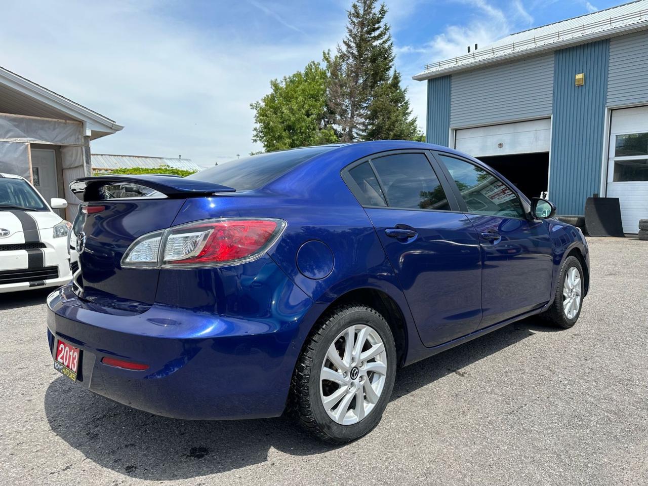 2013 Mazda MAZDA3 GX, AUTO, A/C, BLUETTOTH, POWER GROUP, 119KM - Photo #4