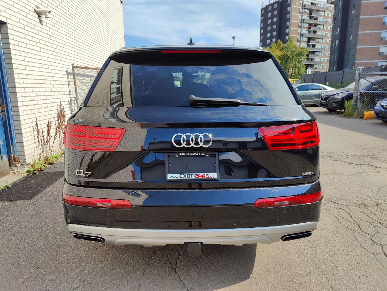 2019 Audi Q7 Komfort • 7 Passenger • No accidents! - Photo #7