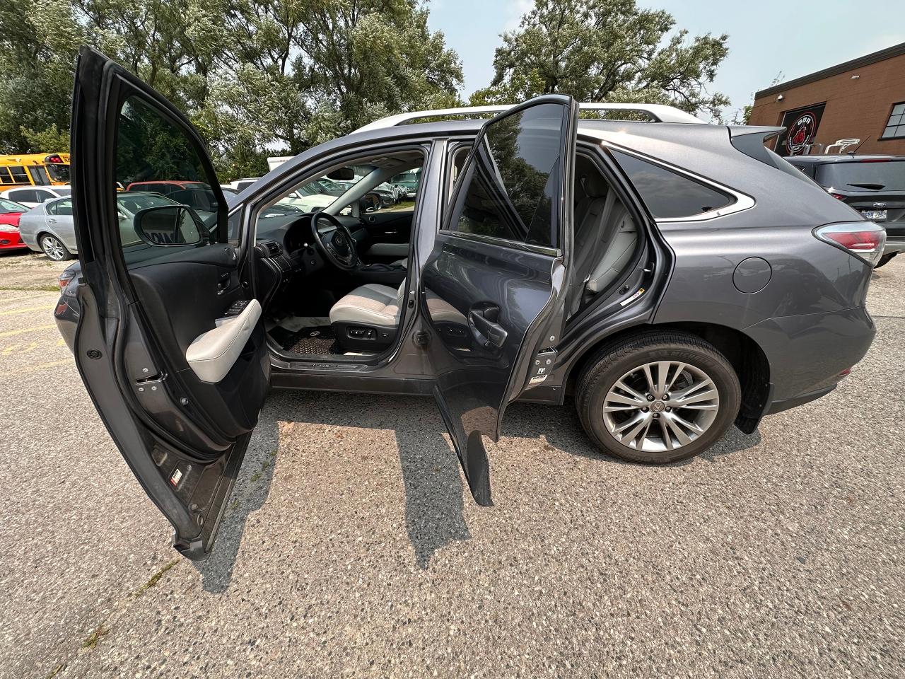 2013 Lexus RX 350 Certified, Navi, Leather, Roof, Warranty - Photo #16