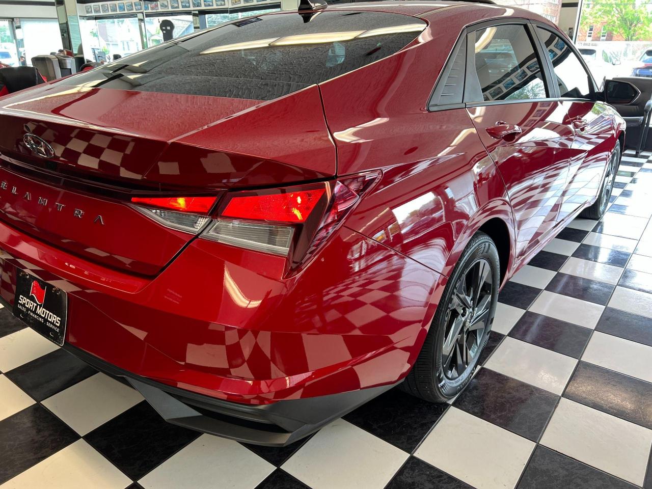 2022 Hyundai Elantra Preferred+Sunroof+Tinted+Apple Play+CLEAN CARFAX - Photo #43