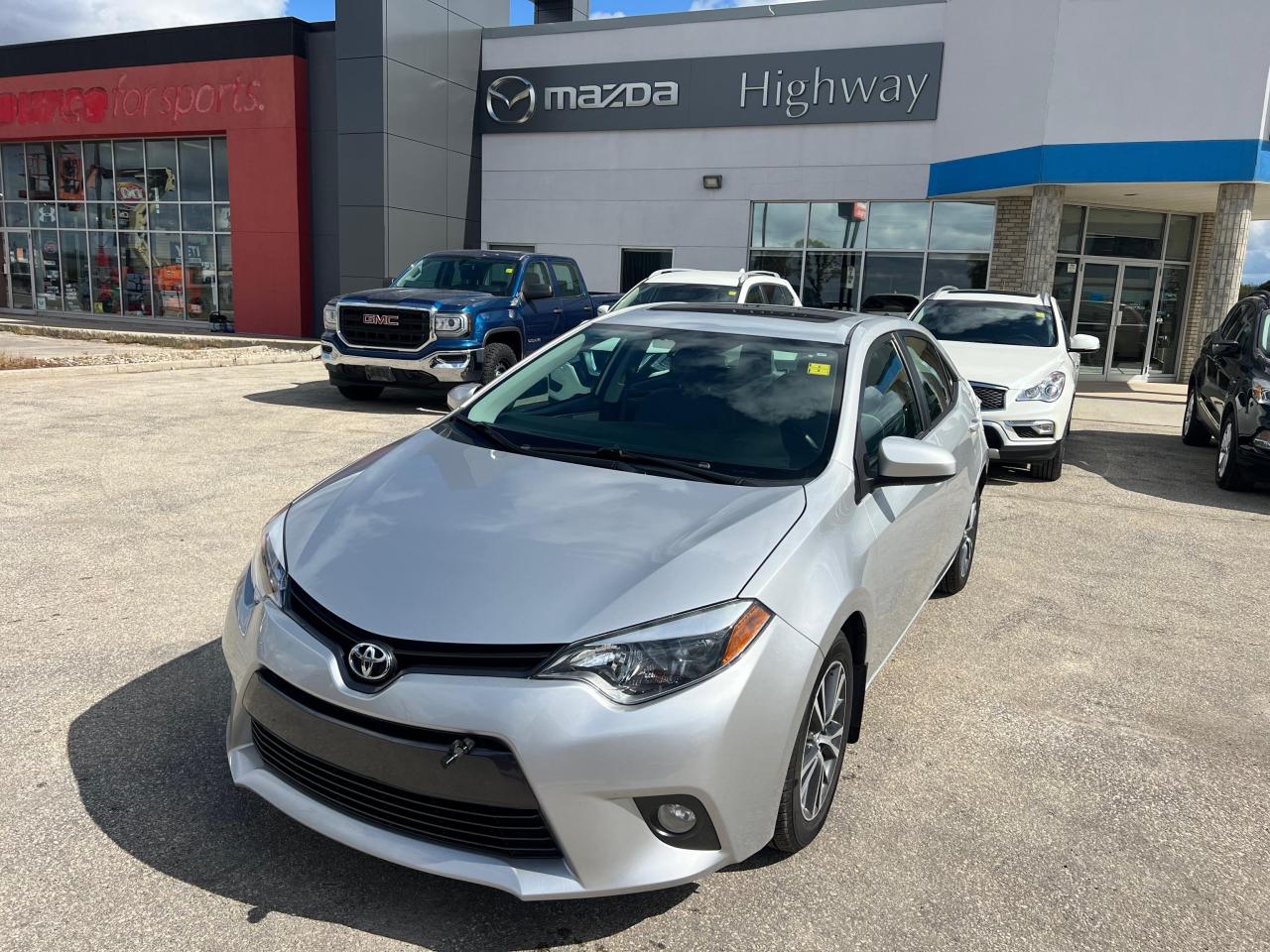 Used 2016 Toyota Corolla 4-door Sedan LE CVTi-S for sale in Steinbach, MB