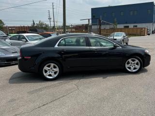 2012 Chevrolet Malibu  - Photo #8