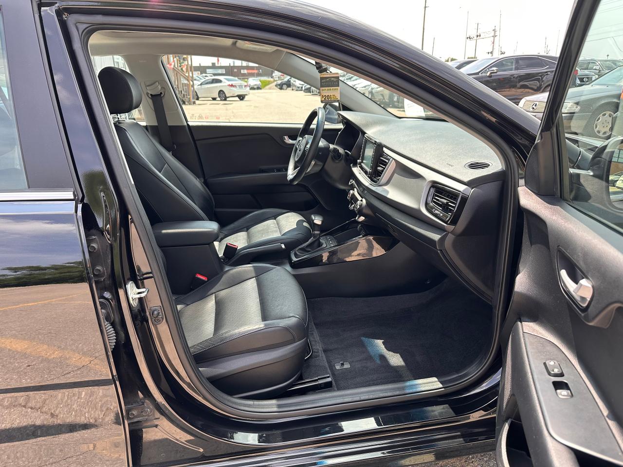 2018 Kia Rio  - Photo #10