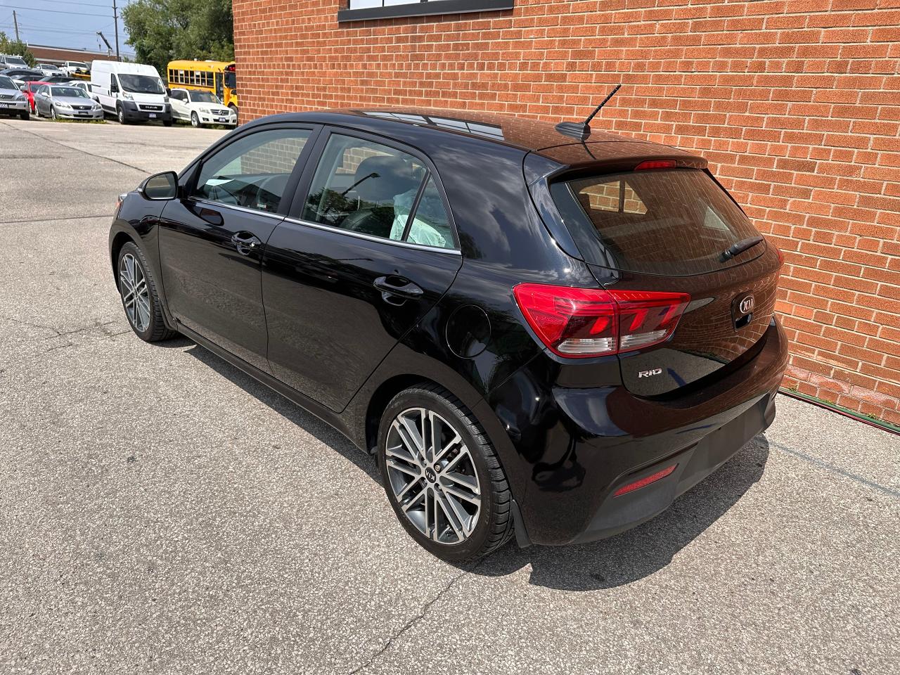 2018 Kia Rio  - Photo #5