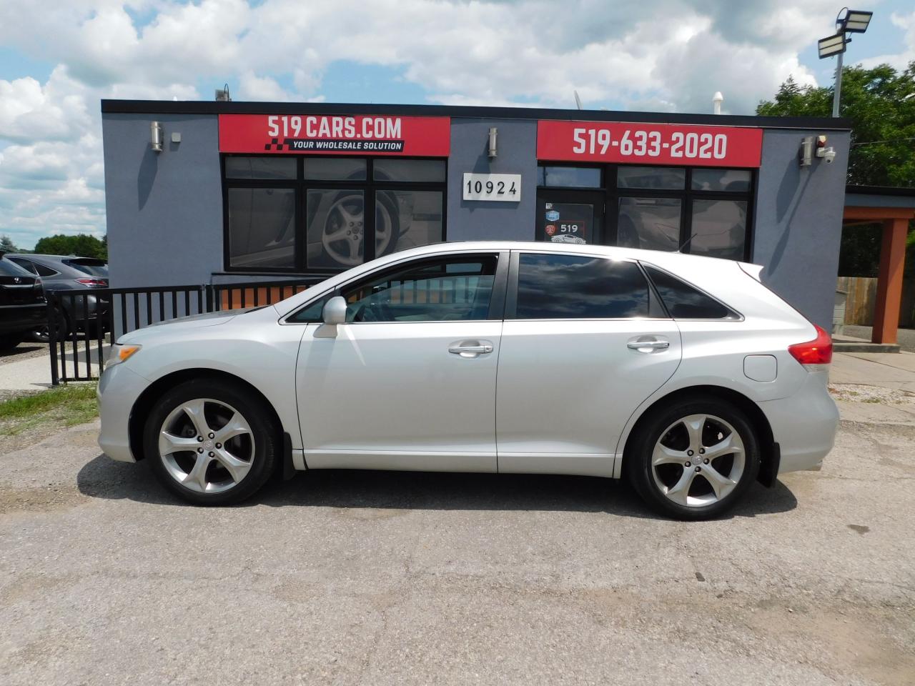 2009 Toyota Venza | AWD | SUNROOF | BACKUP CAMERA | V6 - Photo #1
