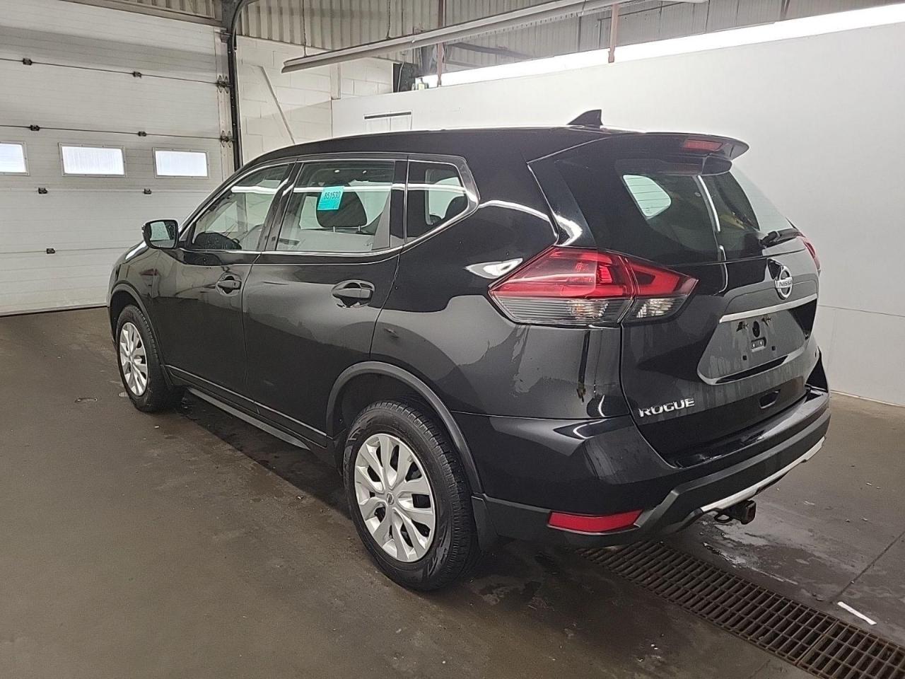 2018 Nissan Rogue AWD S Photo