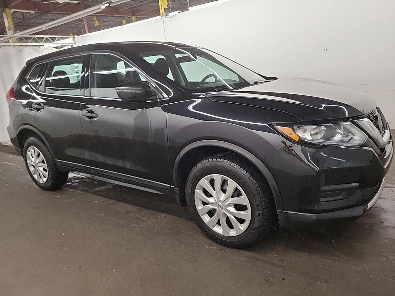 2018 Nissan Rogue AWD S Photo4