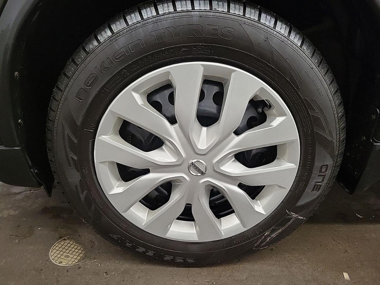 2018 Nissan Rogue AWD S Photo