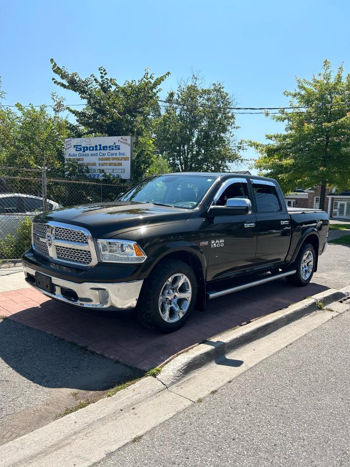 2013 RAM 1500 Laramie - Photo #1