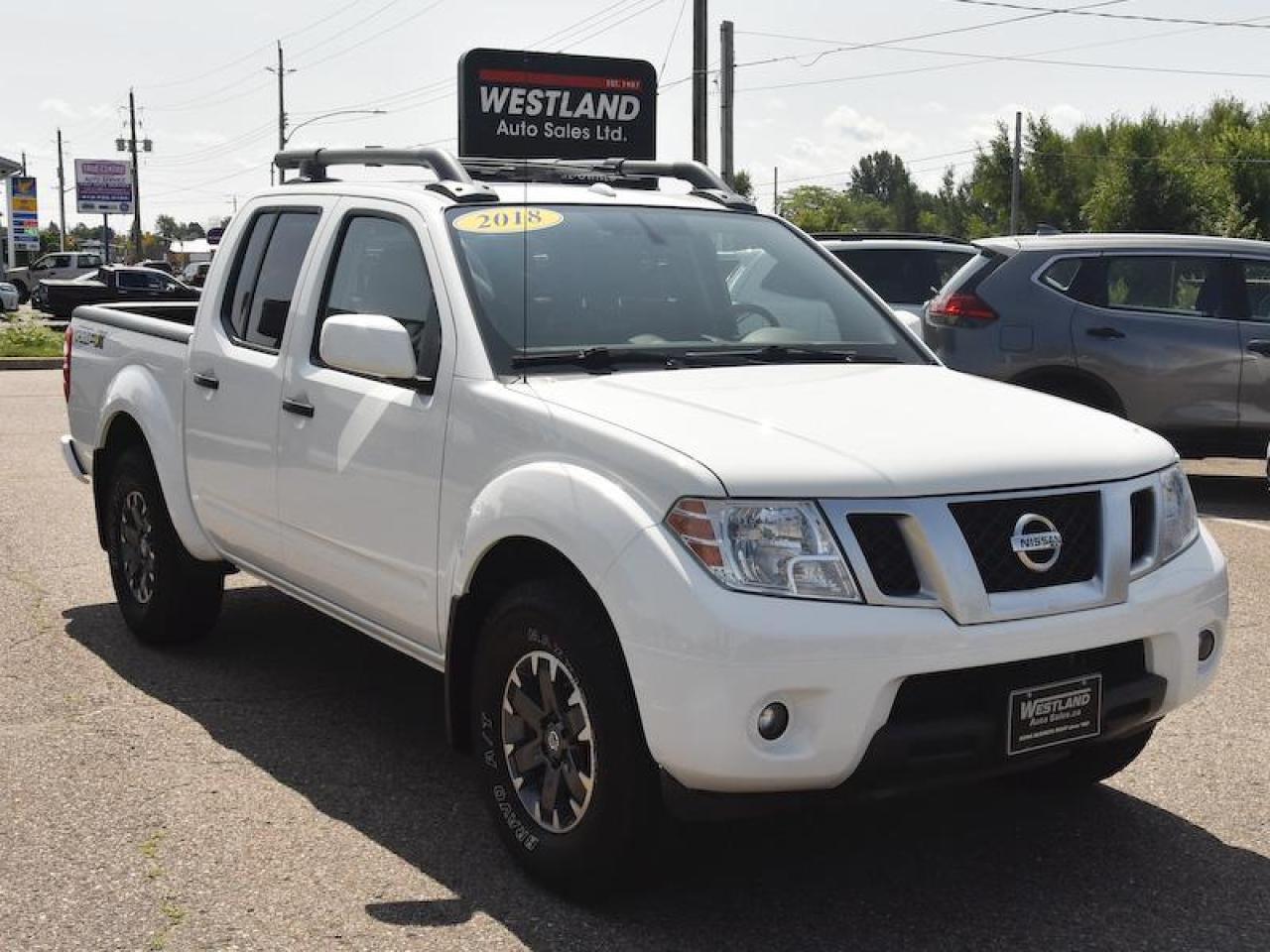 2018 Nissan Frontier PRO 4X - Photo #2