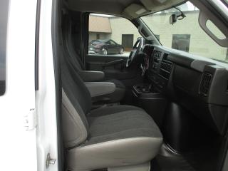 2020 GMC Savana 2500 RWD 2500 135" - Photo #6