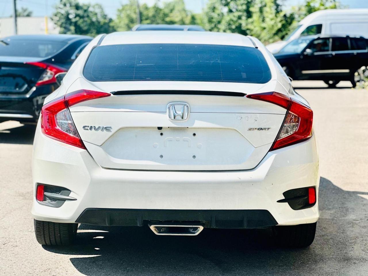 2020 Honda Civic Sport Photo4