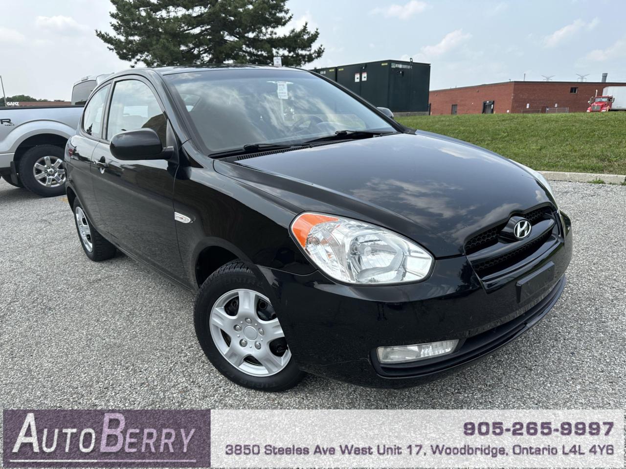 Used 2010 Hyundai Accent 3dr HB Man GL w/Sport Pkg for sale in Woodbridge, ON