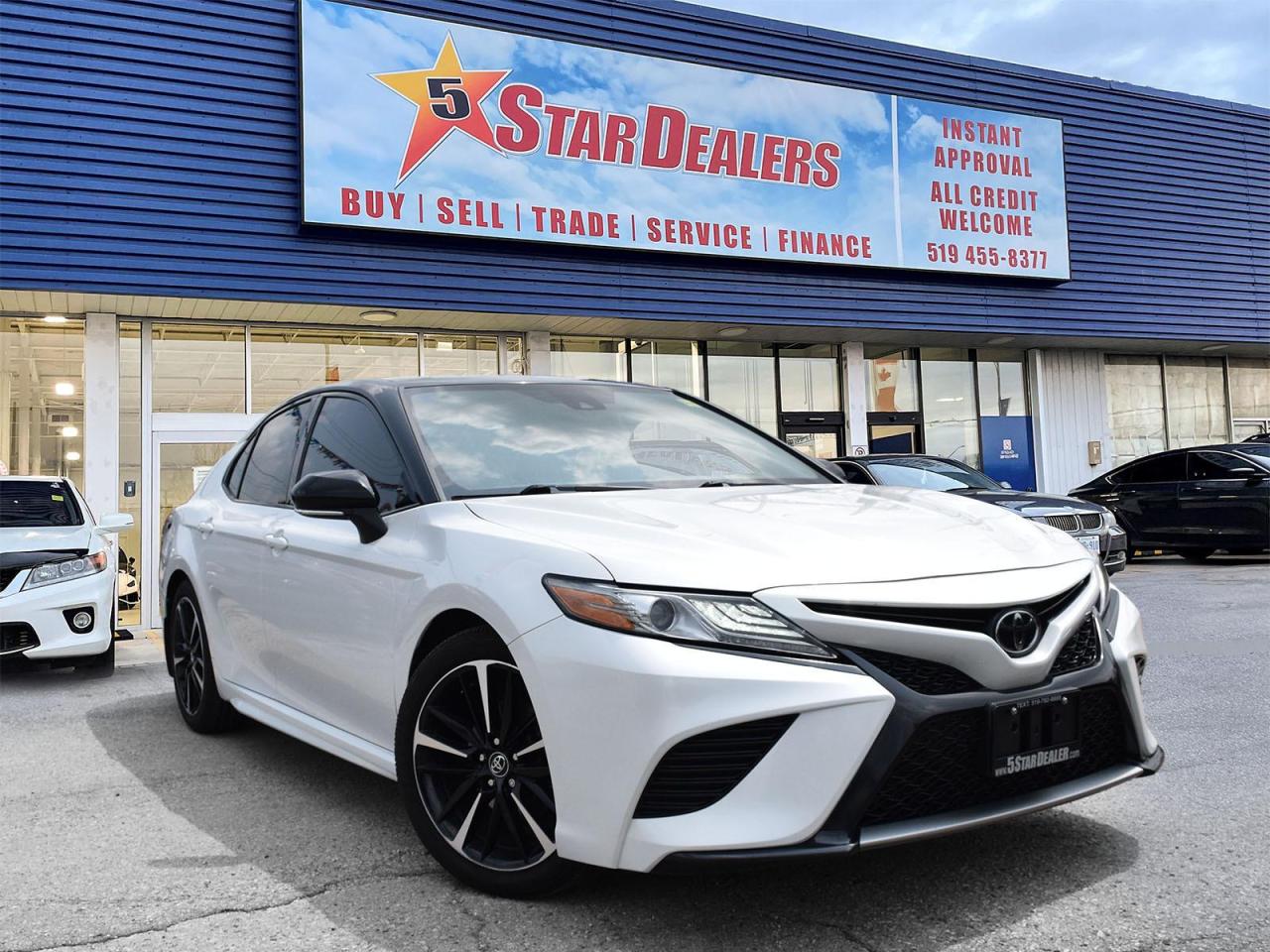 Used 2019 Toyota Camry NAV LEATHER PANO ROOF MINT! WE FINANCE ALL CREDIT! for sale in London, ON