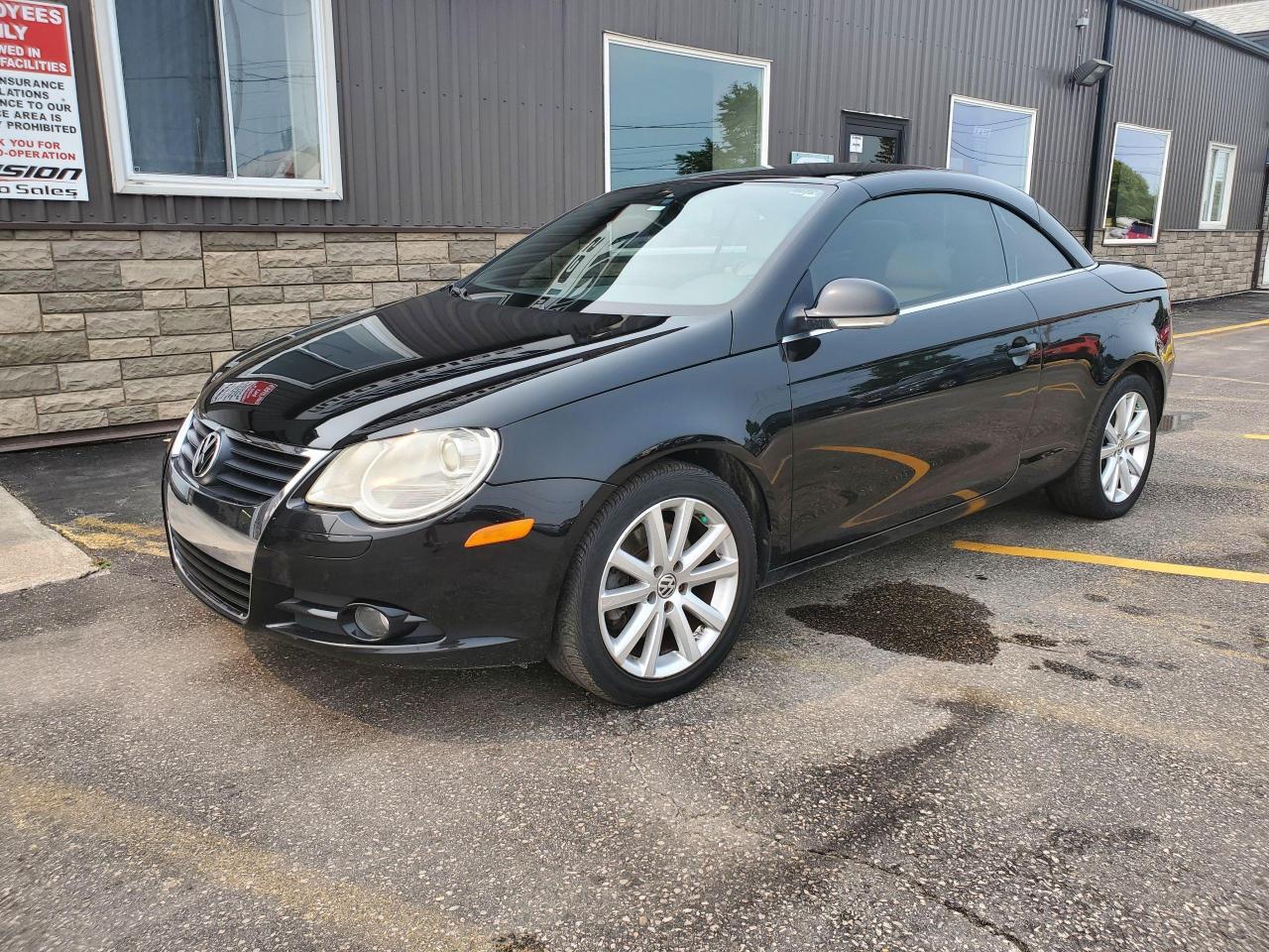 Used 2008 Volkswagen Eos CONV-HARD TOP CONVERTIBLE WITH PWR SUNROOF-LEATHER for sale in Tilbury, ON