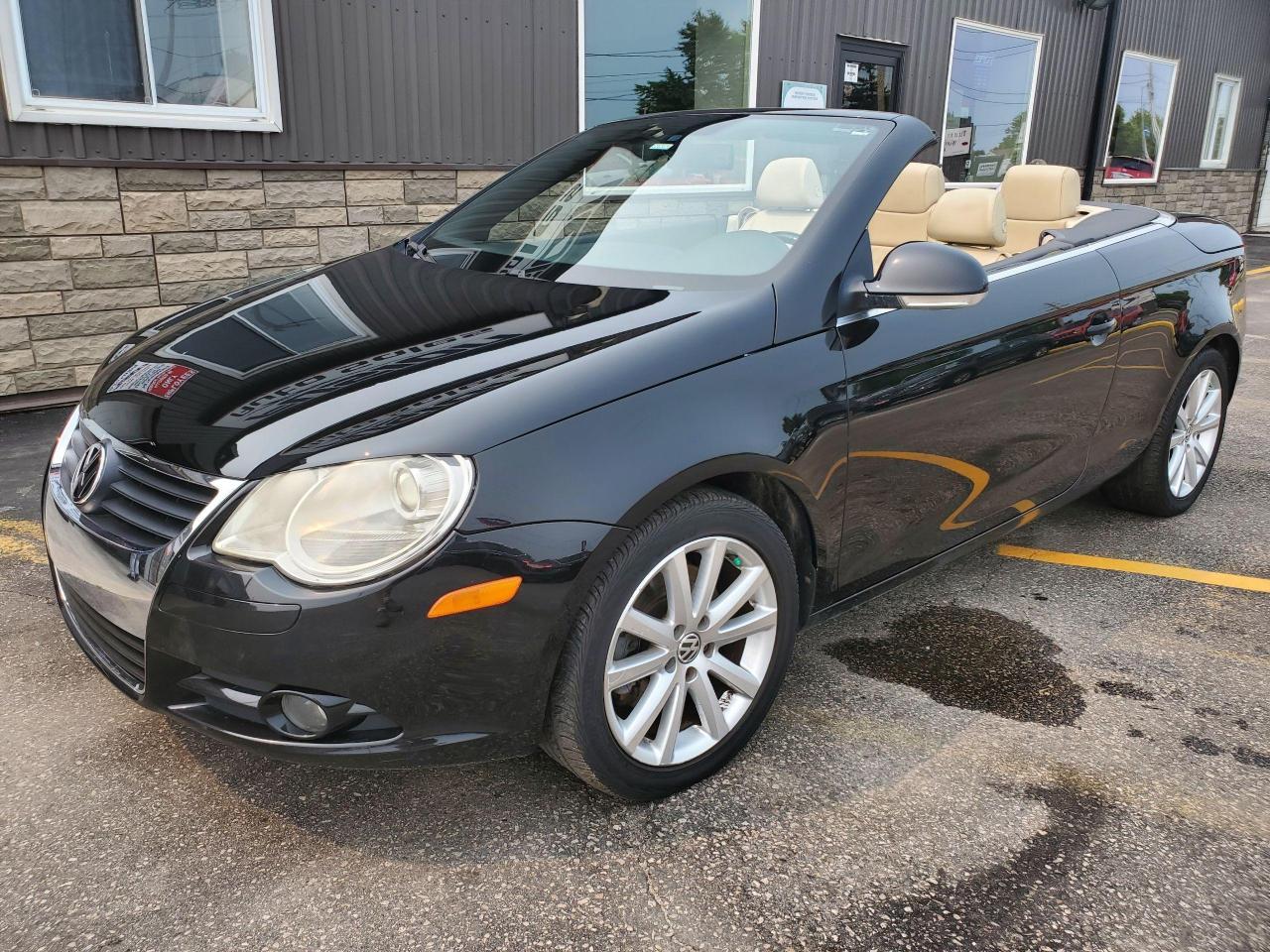 2008 Volkswagen Eos HARD TOP CONVERTIBLE-LEATHER-SUNROOF - Photo #2