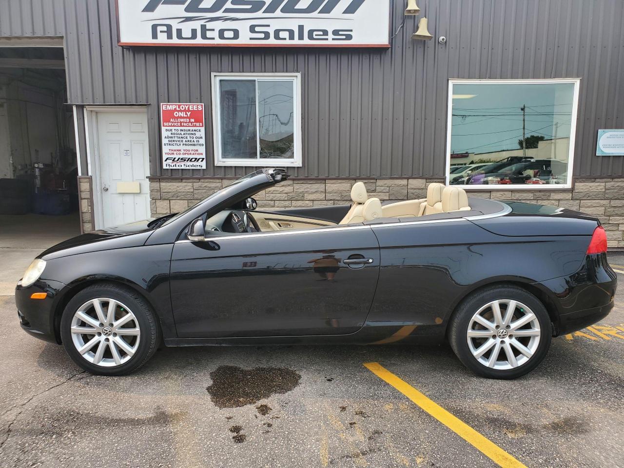 2008 Volkswagen Eos HARD TOP CONVERTIBLE-LEATHER-SUNROOF - Photo #12