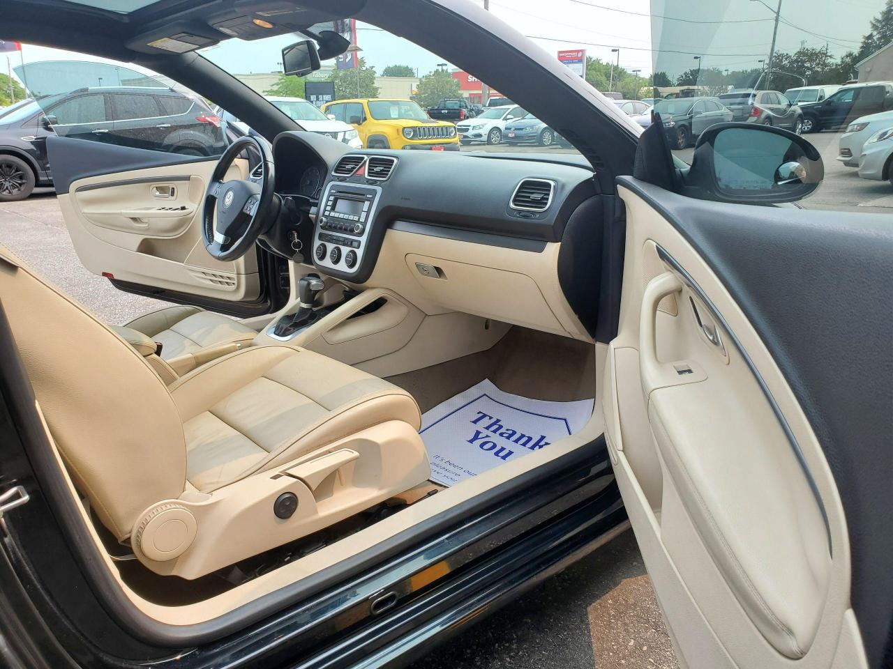 2008 Volkswagen Eos HARD TOP CONVERTIBLE-LEATHER-SUNROOF - Photo #26