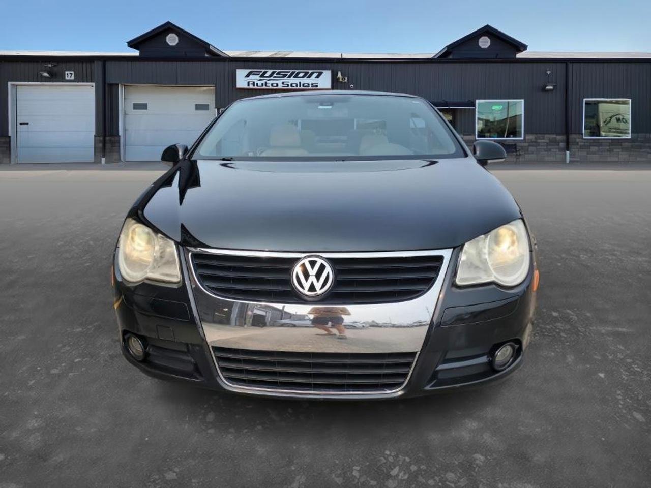 2008 Volkswagen Eos HARD TOP CONVERTIBLE-LEATHER-SUNROOF Photo