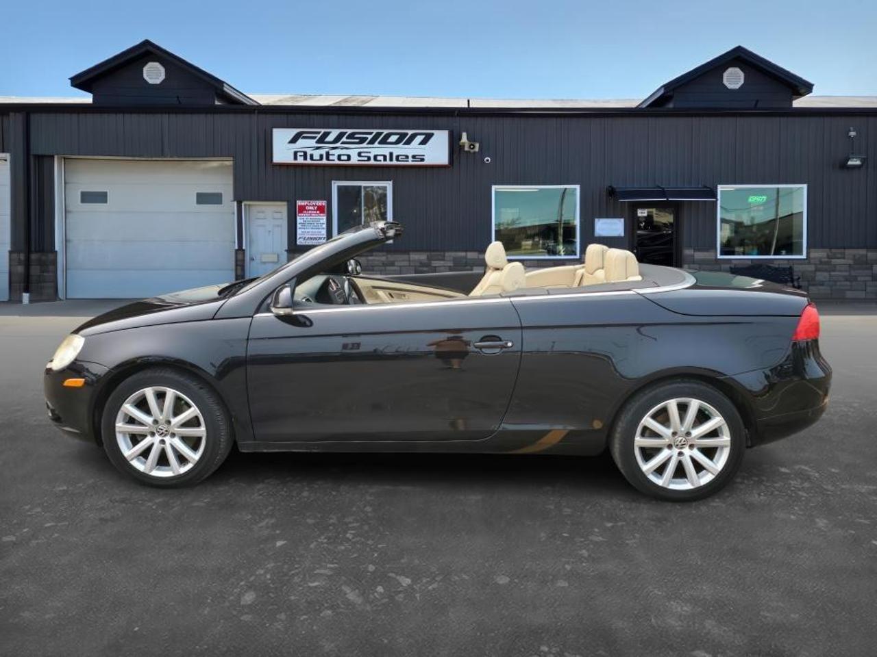 2008 Volkswagen Eos HARD TOP CONVERTIBLE-LEATHER-SUNROOF Photo