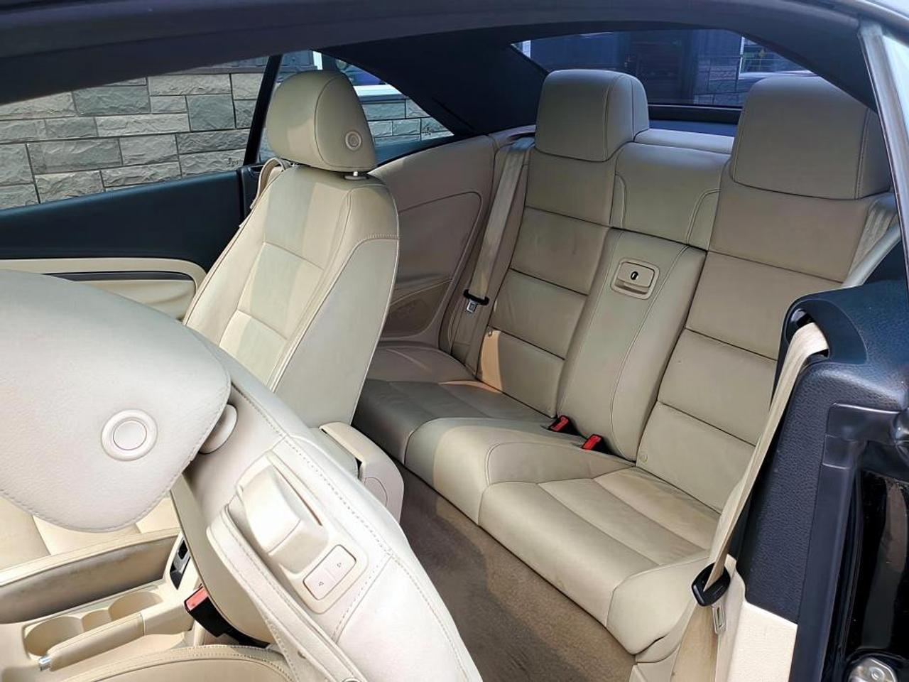 2008 Volkswagen Eos HARD TOP CONVERTIBLE-LEATHER-SUNROOF Photo