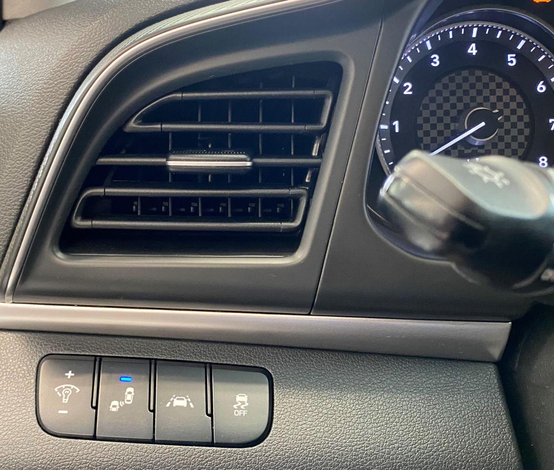 2019 Hyundai Elantra Preferred w/Sun+Safety+New Tires+CLEAN CARFAX - Photo #53