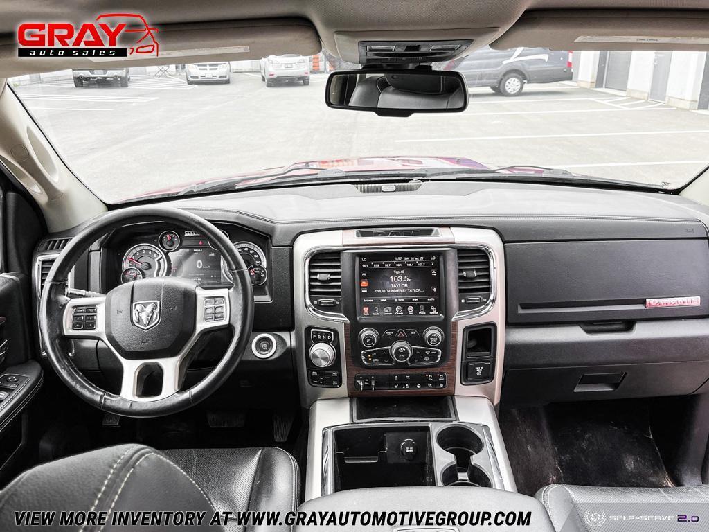 2014 RAM 1500 4WD Crew Cab 140.5" Laramie - Photo #18