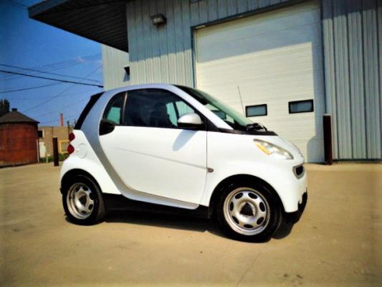 Used 2011 Smart fortwo 2DR CPE for sale in Edmonton, AB