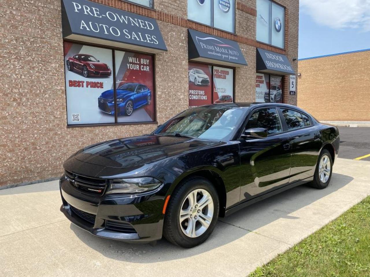 2020 Dodge Charger SXT Photo1