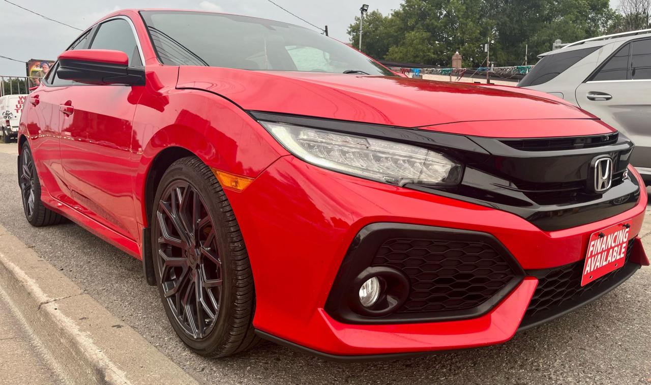 Used 2019 Honda Civic Sunroof ,BKcam,CruiseControl ,Bluetooth ,Alloy wheels ,spoiler ,low kms(Rebuilt-title) for sale in Scarborough, ON