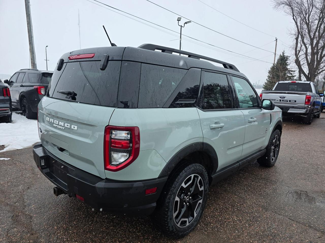 2023 Ford Bronco Sport Outer Banks Photo1