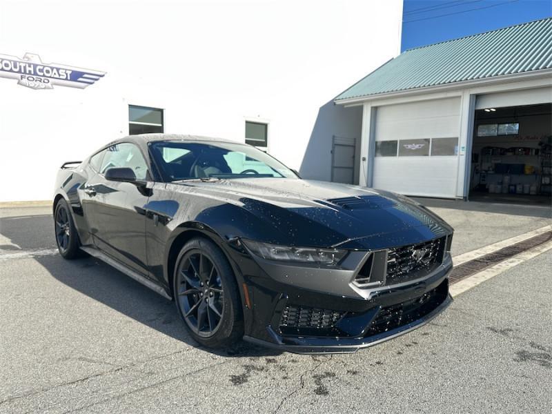 2024 Ford Mustang Dark Horse  - Premium Audio Photo5